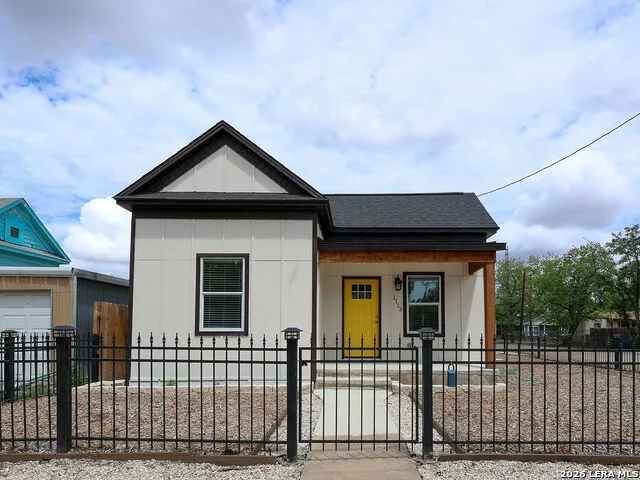 1113 Burleson San Antonio, TX 78202