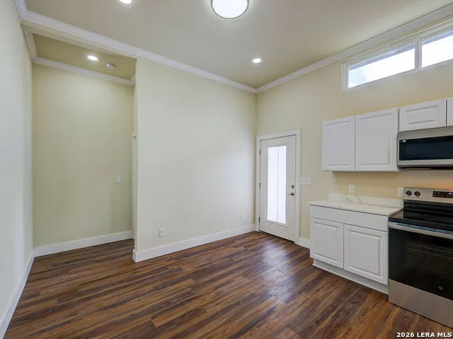 1113 Burleson San Antonio, TX 78202