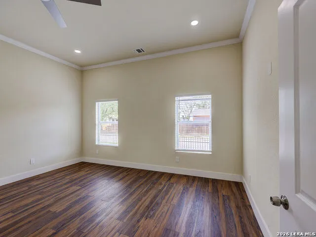1113 Burleson San Antonio, TX 78202