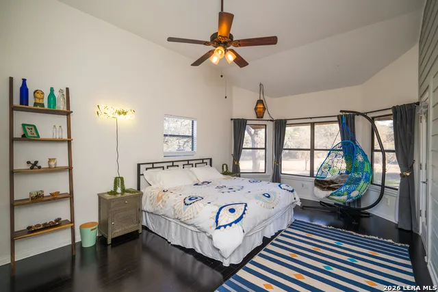 810 Oakwood San Marcos, TX 78666
