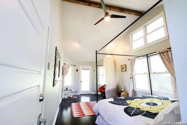 810 Oakwood San Marcos, TX 78666