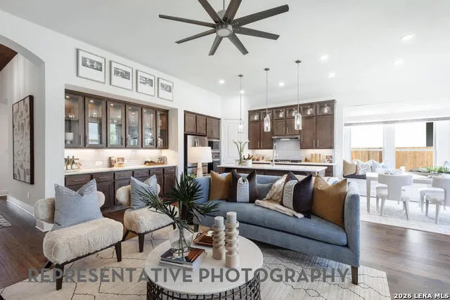 332 Puppy Dog Pass San Marcos, TX 78666
