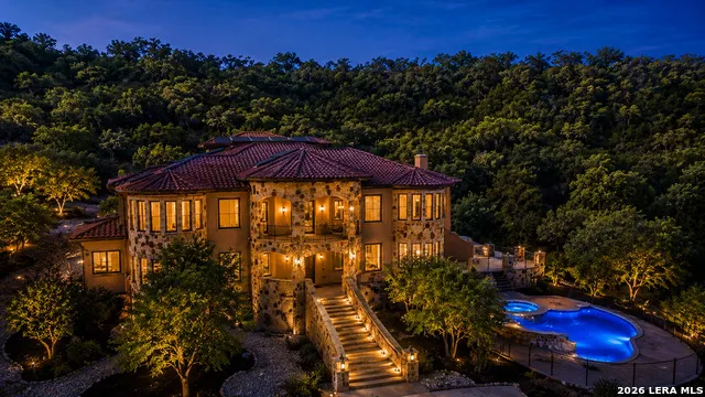 23019 Stallion Ridge San Antonio, TX 78255