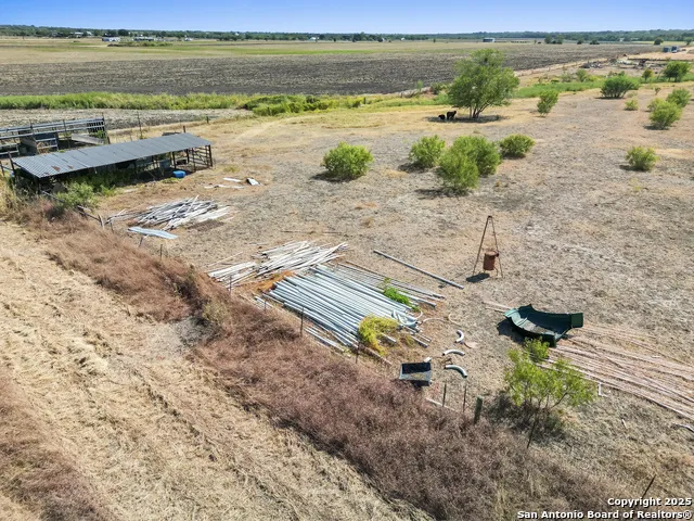 2415 Fm 1518 St Hedwig, TX 78152