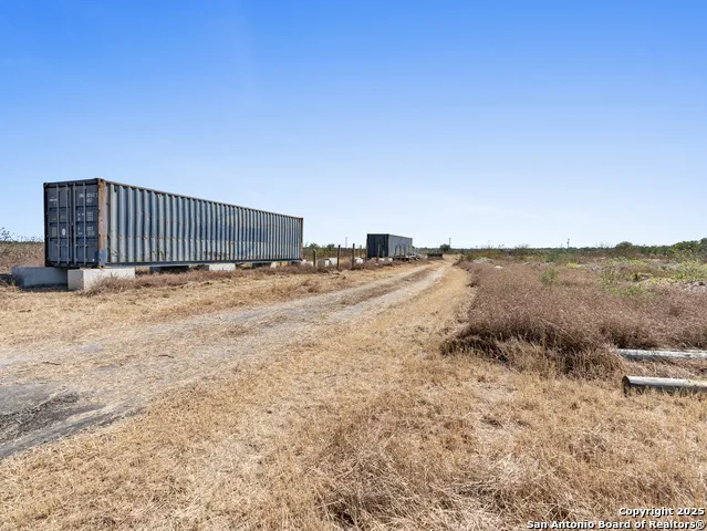 2415 Fm 1518 St Hedwig, TX 78152