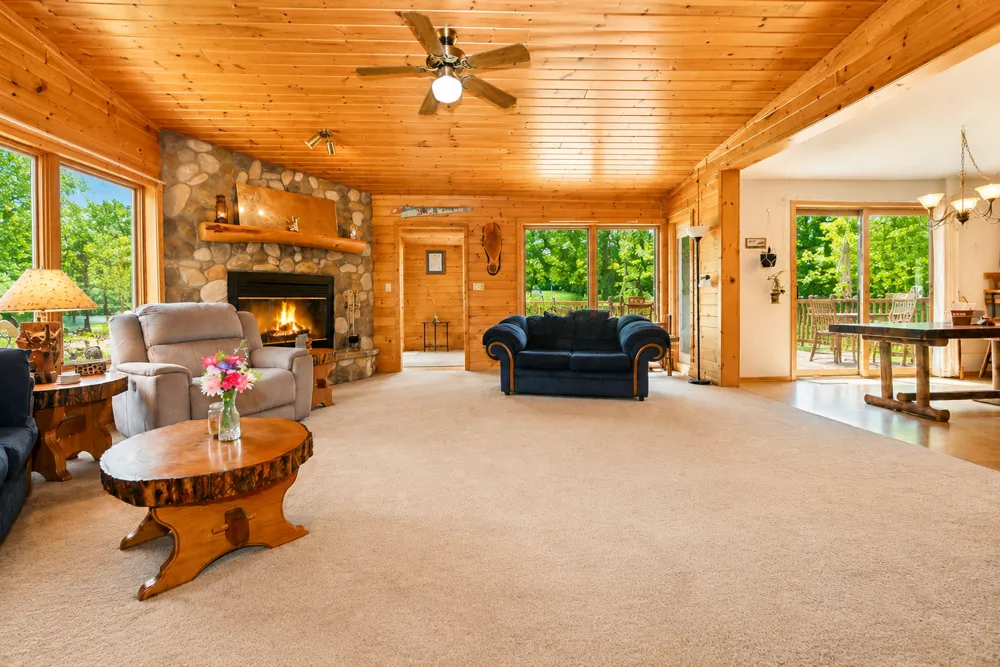 7042N Lake Shore Drive Couderay, WI 54828