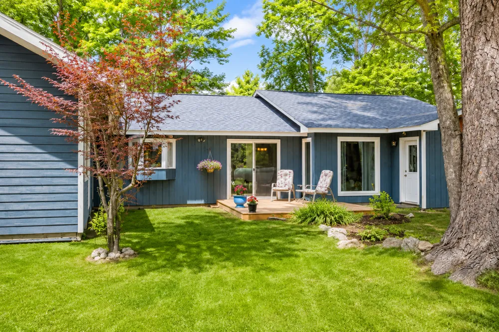 7042N Lake Shore Drive Couderay, WI 54828
