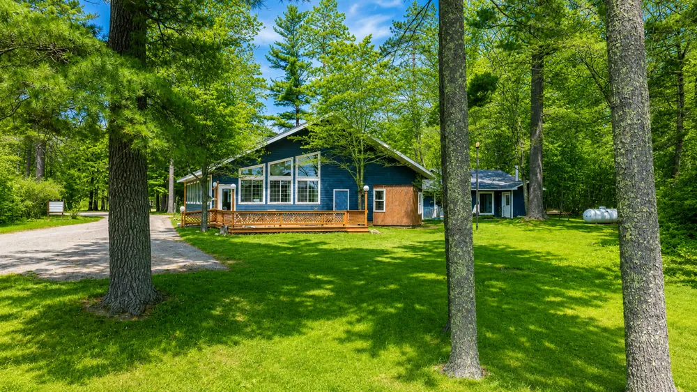 7042N Lake Shore Drive Couderay, WI 54828