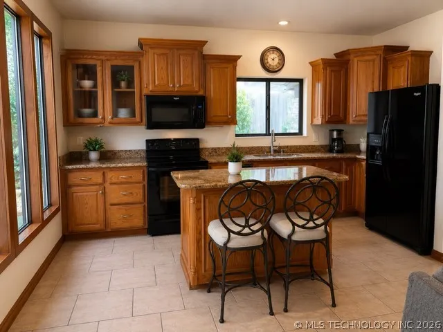 259 E Lake Lawton, OK 73557
