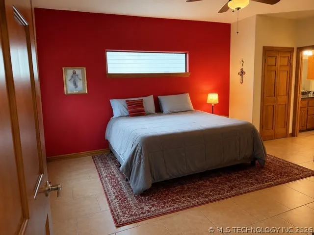 259 E Lake Lawton, OK 73557