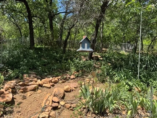 259 E Lake Lawton, OK 73557