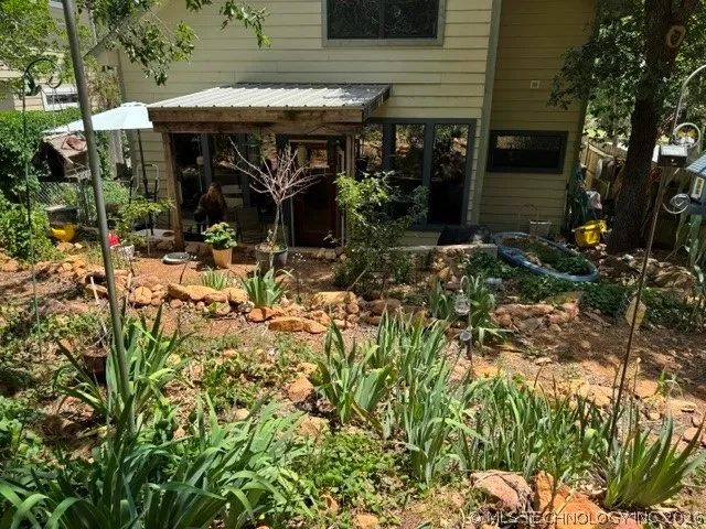 259 E Lake Lawton, OK 73557