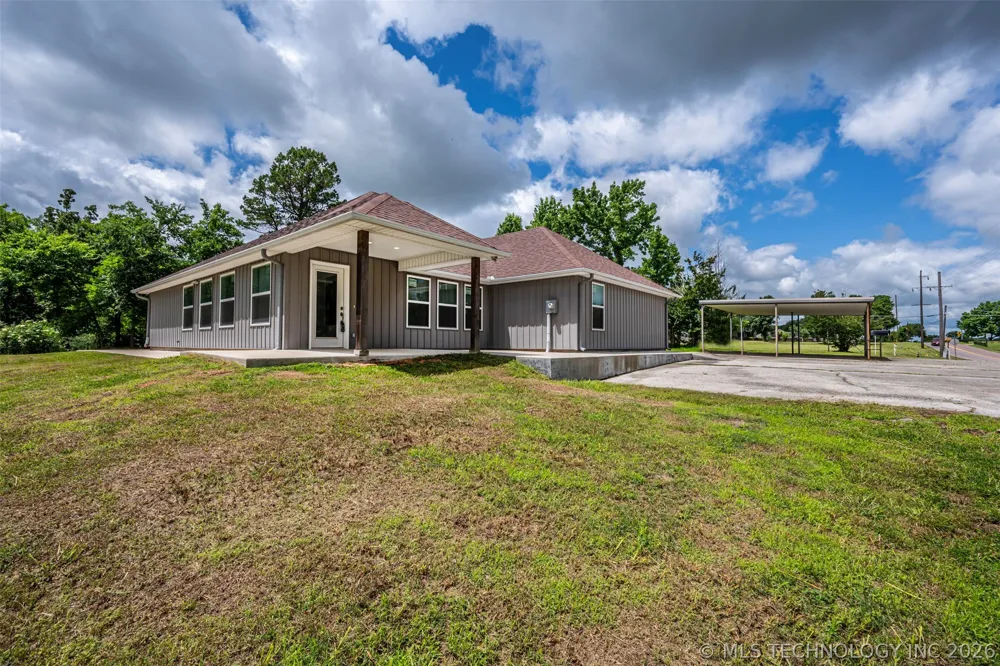 800 SE County Road