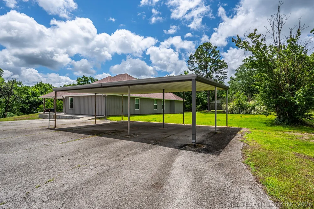 800 SE County Road Ada, OK 74820
