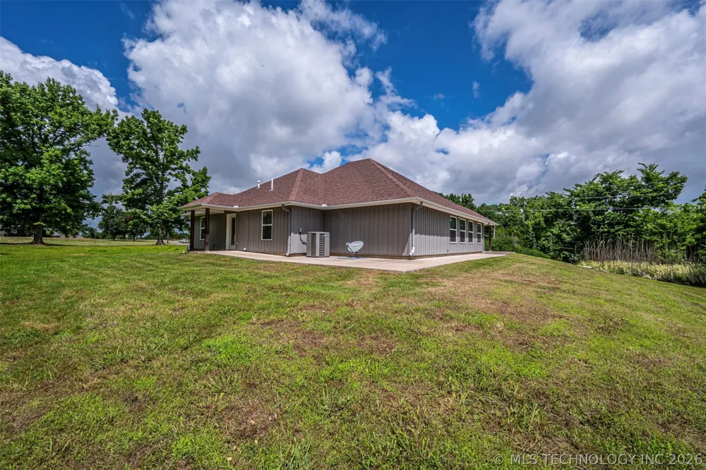 800 SE County Road Ada, OK 74820