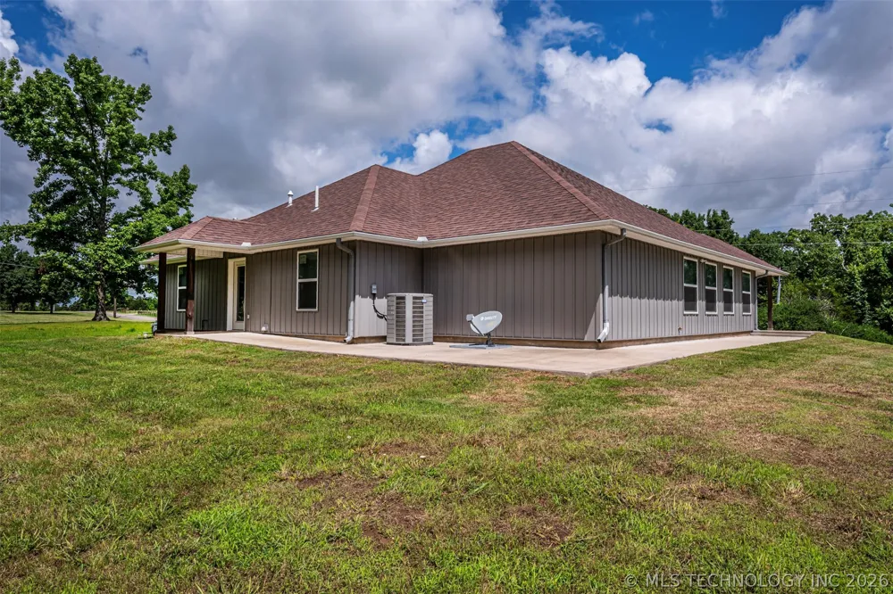 800 SE County Road Ada, OK 74820