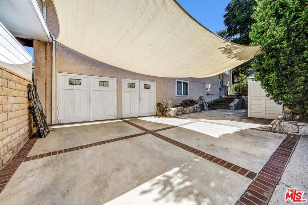 10205 Fairgrove Avenue Tujunga, CA 91042