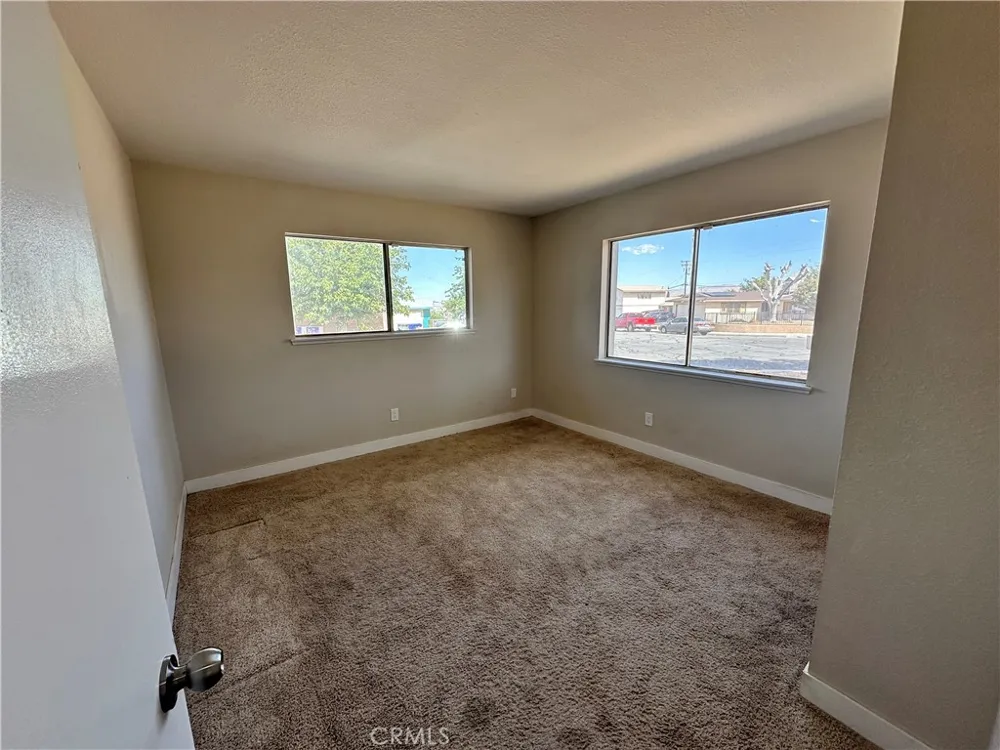 1401 De Anza Barstow, CA 92311
