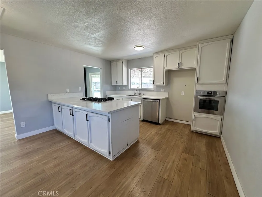 1401 De Anza Barstow, CA 92311