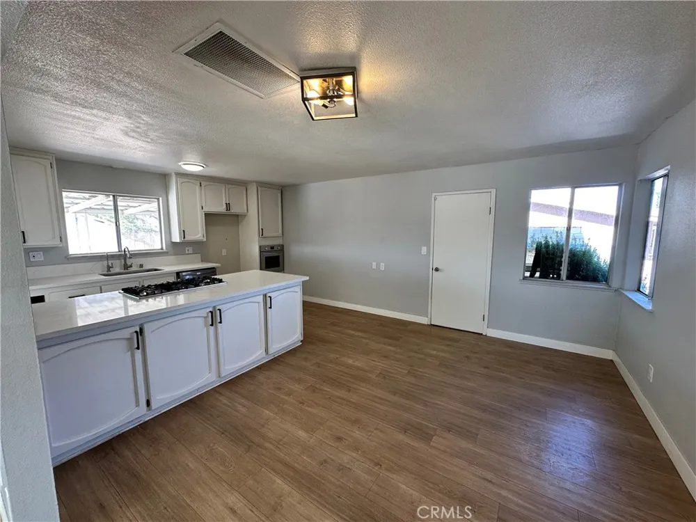 1401 De Anza Barstow, CA 92311
