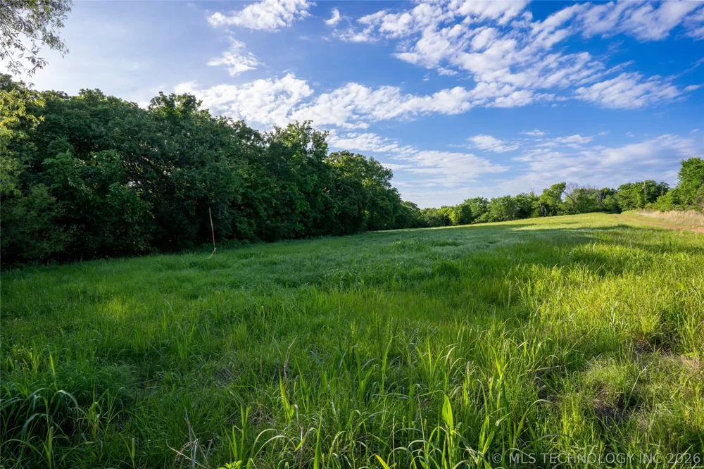 2 Maple Drive Kellyville, OK 74039