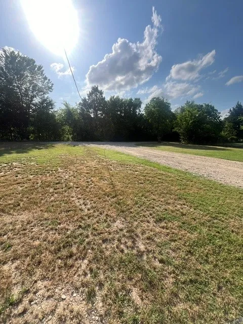 10755 Lakeside Drive Kemp, TX 75143