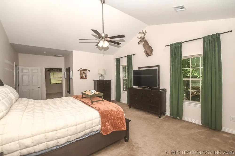 454 Whitetail Road Kansas, OK 74347