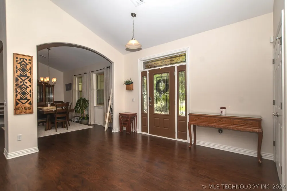 454 Whitetail Road Kansas, OK 74347