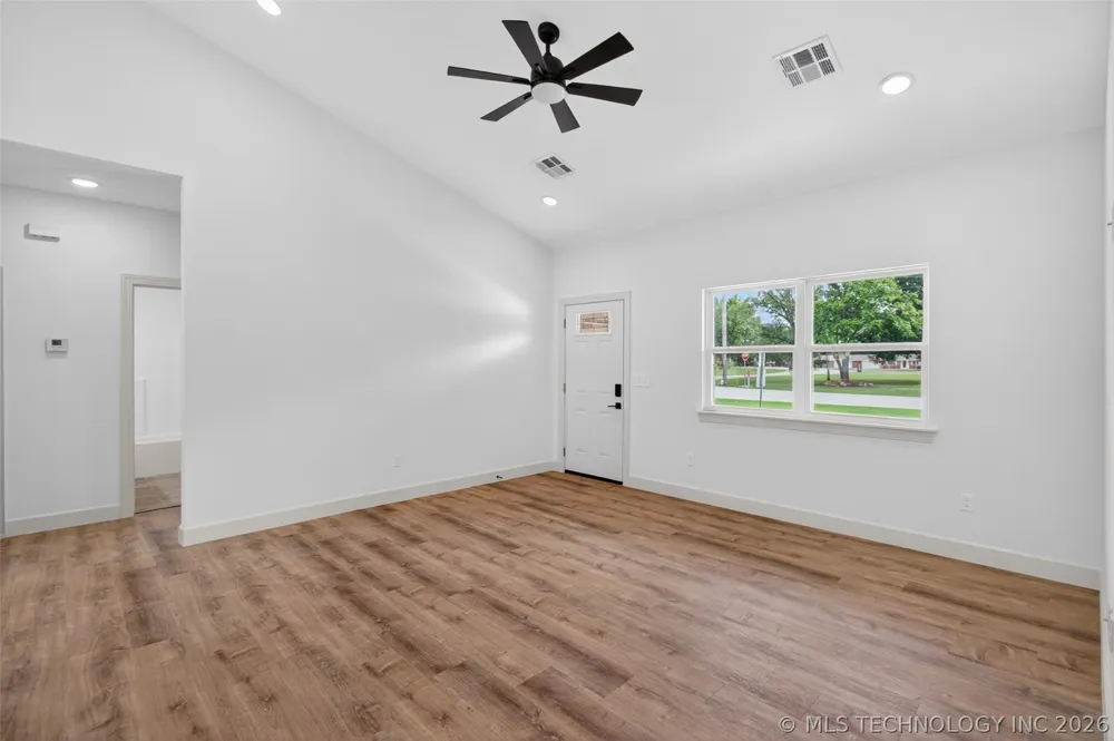 400 Vine Street Chelsea, OK 74016