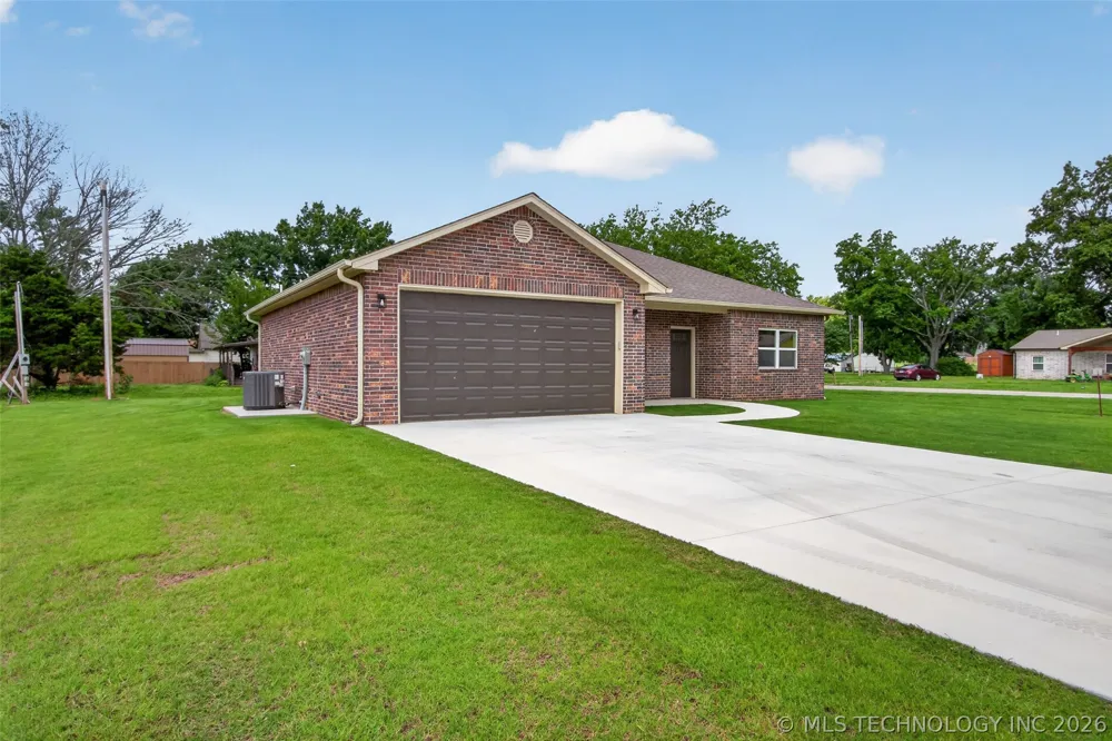 400 Vine Street Chelsea, OK 74016
