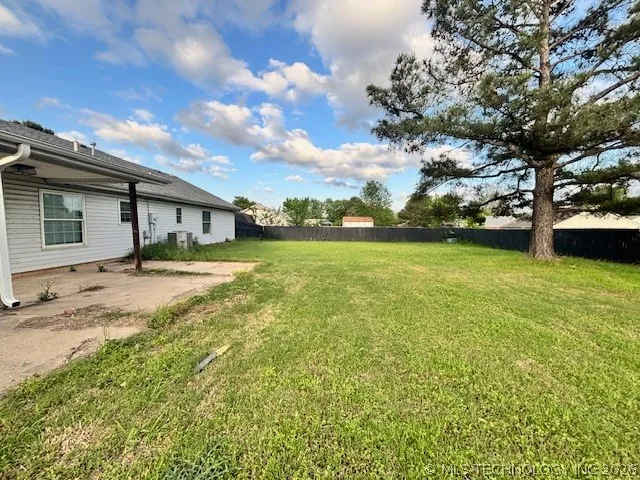 406 Eagle Rock Road Muldrow, OK 74948