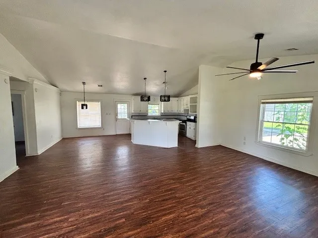406 Eagle Rock Road Muldrow, OK 74948