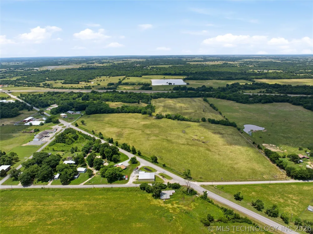 12017 S 84th Street W Oktaha, OK 74450