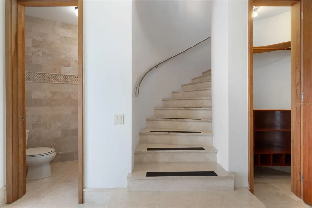 500 PLANTATION VILLAGE DRIVE #PH 2-403 Dorado, PR 00646