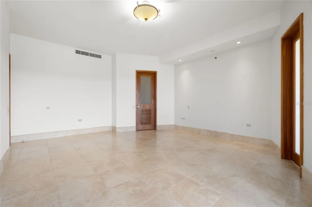 500 PLANTATION VILLAGE DRIVE #PH 2-403 Dorado, PR 00646