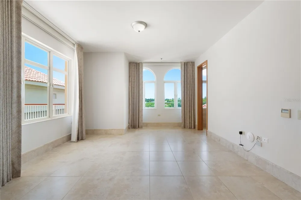 500 PLANTATION VILLAGE DRIVE #PH 2-403 Dorado, PR 00646