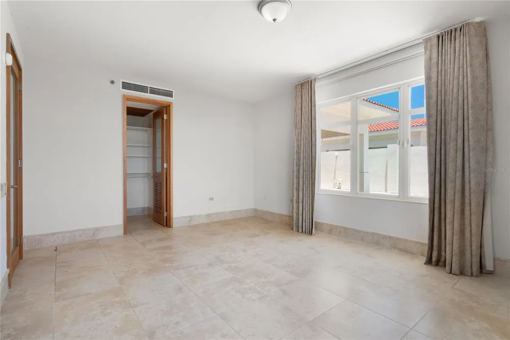 500 PLANTATION VILLAGE DRIVE #PH 2-403 Dorado, PR 00646