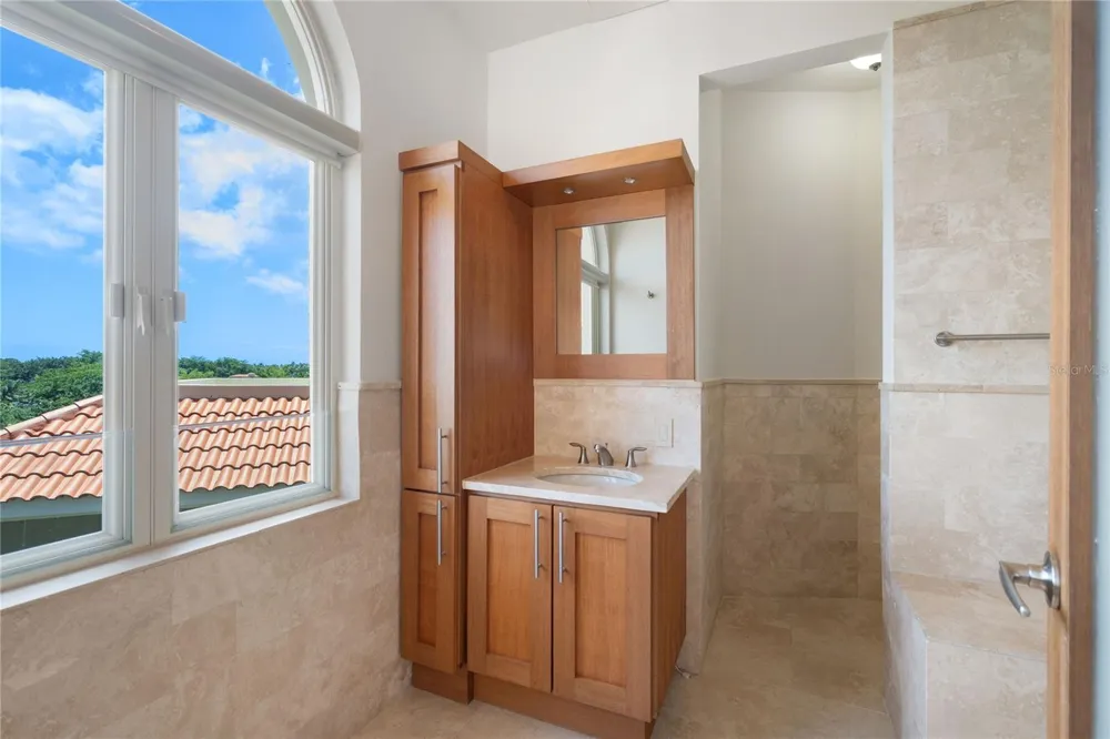 500 PLANTATION VILLAGE DRIVE #PH 2-403 Dorado, PR 00646