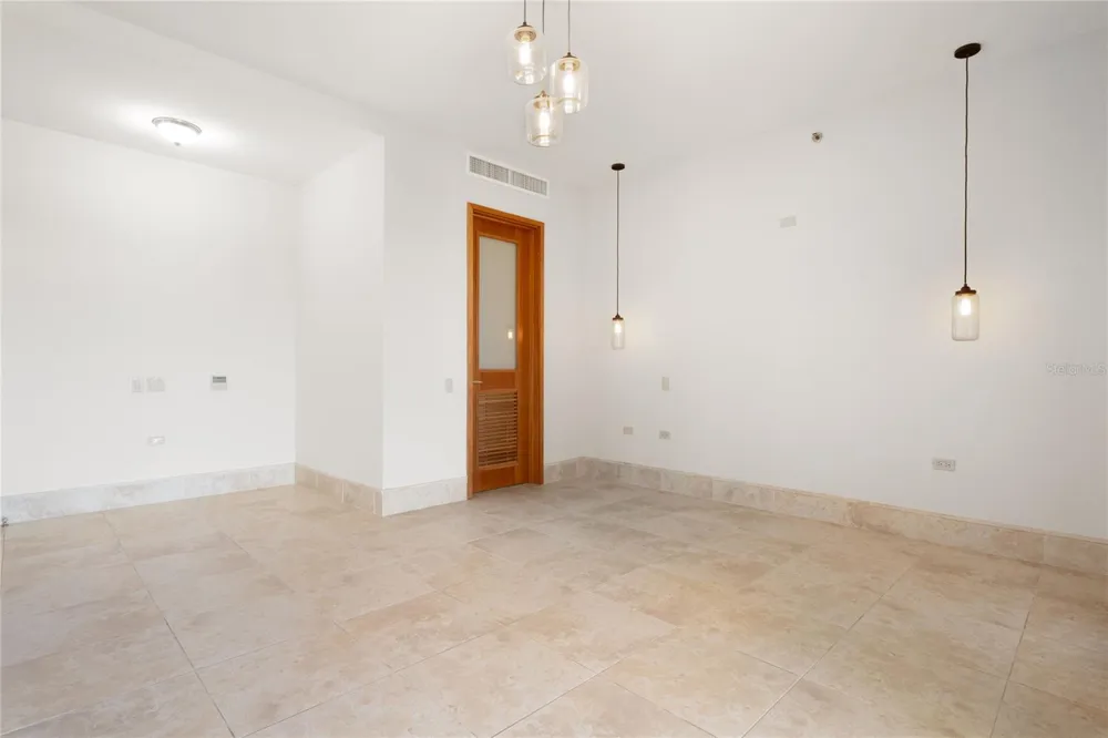 500 PLANTATION VILLAGE DRIVE #PH 2-403 Dorado, PR 00646