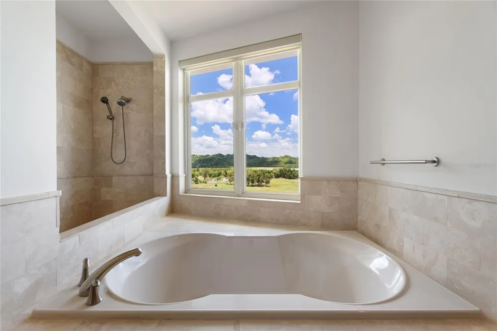 500 PLANTATION VILLAGE DRIVE #PH 2-403 Dorado, PR 00646