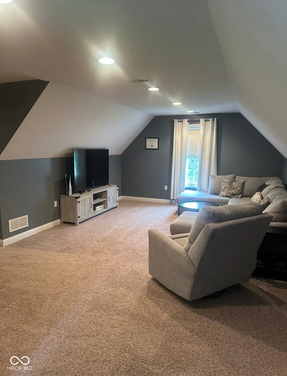 637 Canal Street Worthington, IN 47471