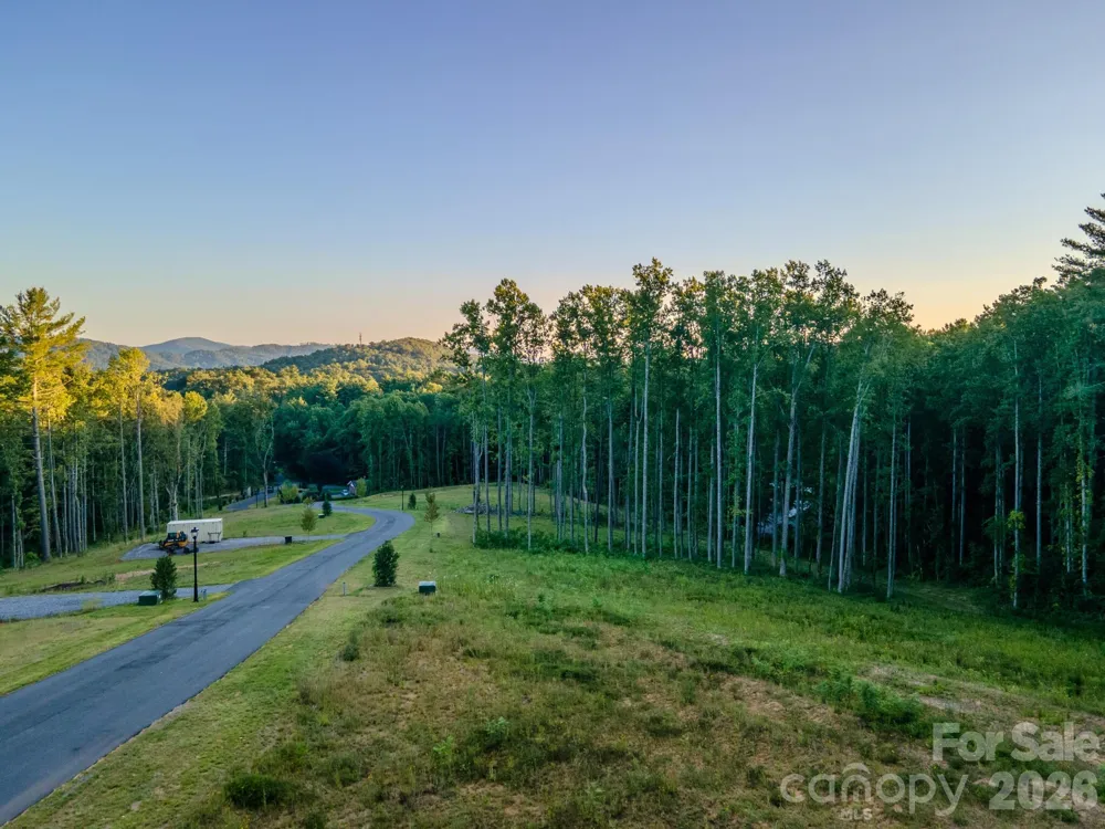444 Irvine Drive Fairview, NC 28730