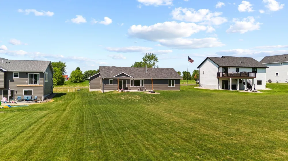 740 161st Hammond, WI 54015