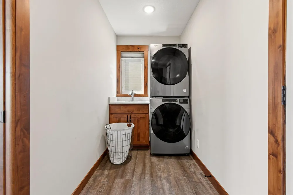 740 161st Hammond, WI 54015
