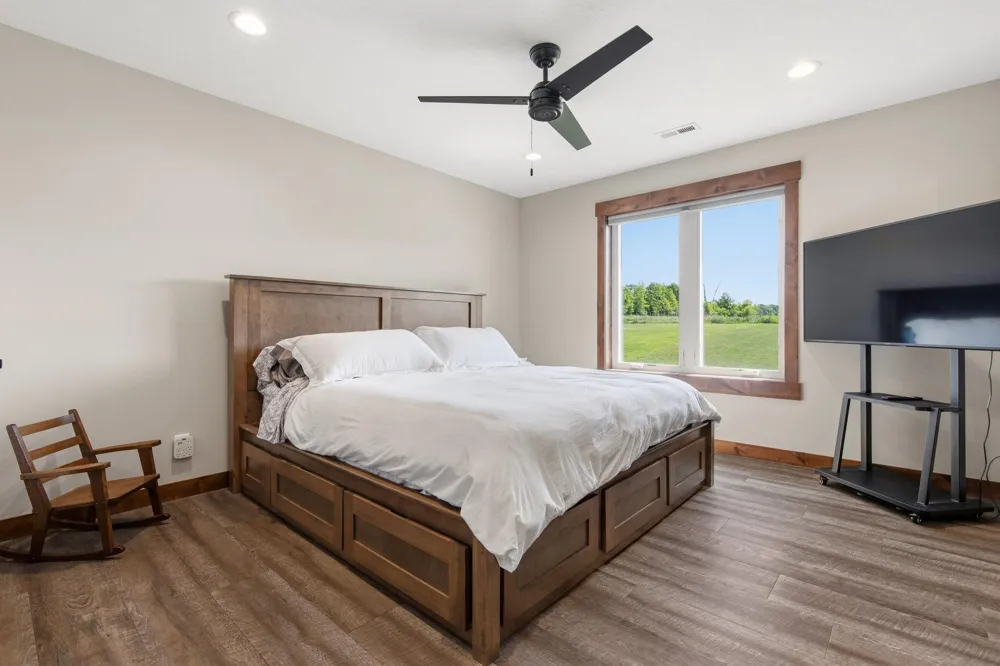 740 161st Hammond, WI 54015