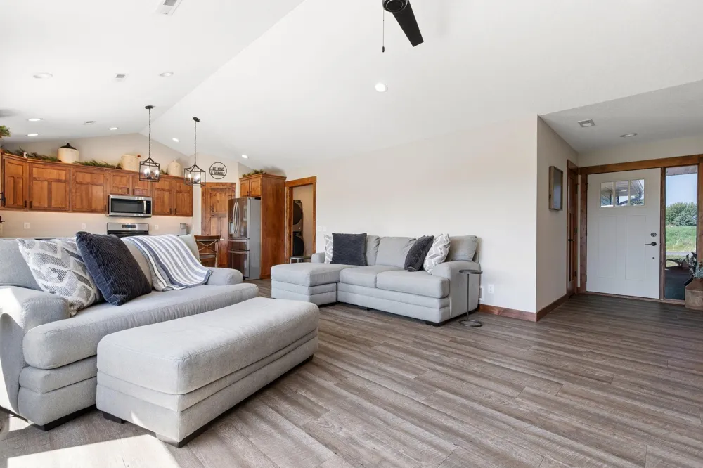740 161st Hammond, WI 54015