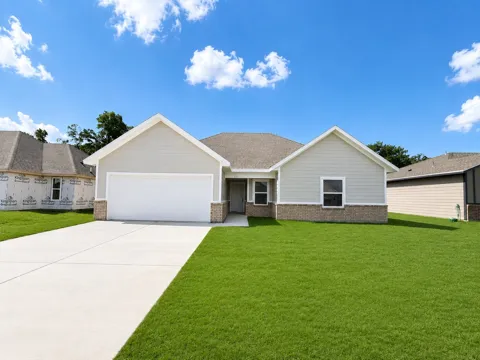636 Crockett Drive