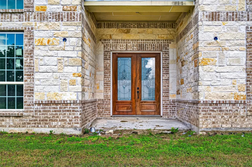1013 Battlebell Road Highlands, TX 77562
