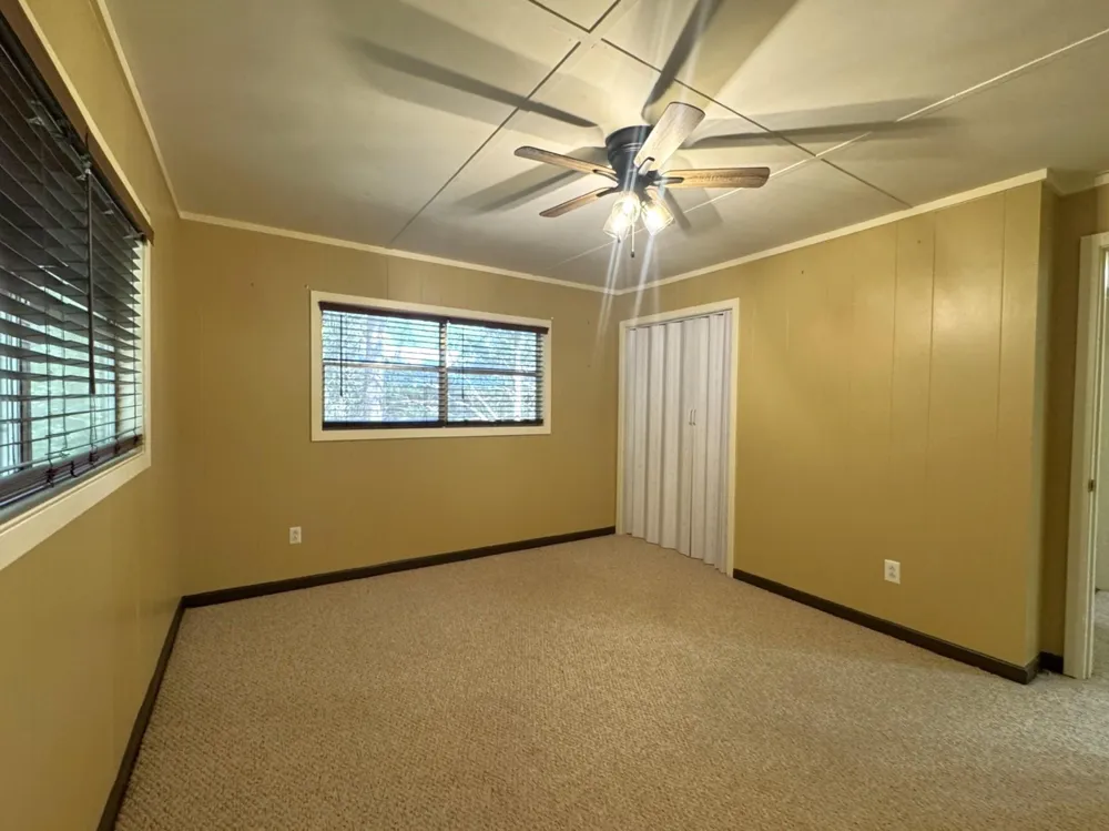572 County Road 3190 Colmesneil, TX 75938