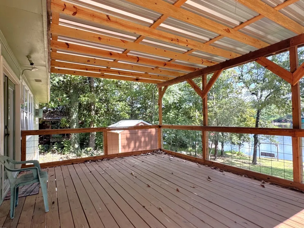 572 County Road 3190 Colmesneil, TX 75938